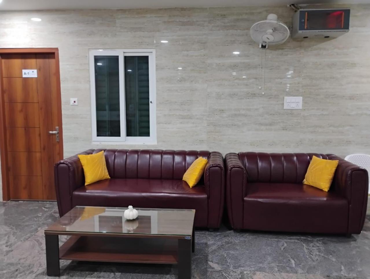 The Paradise Guest Inn Nellore Buitenkant foto